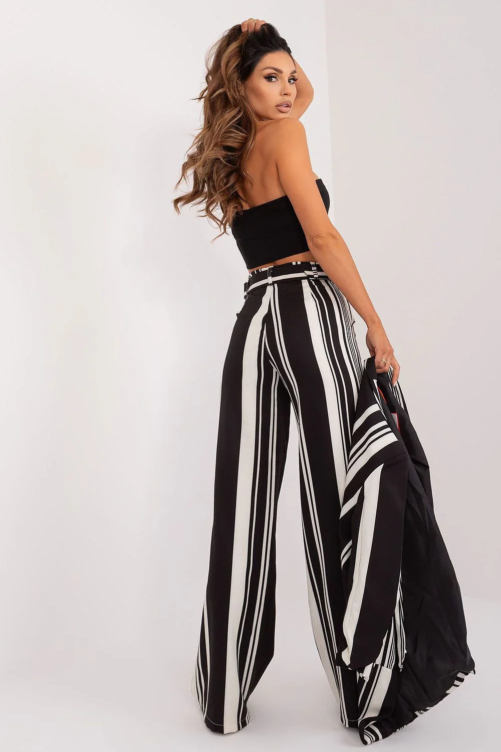 Women Trousers Model 197043 Italy Moda