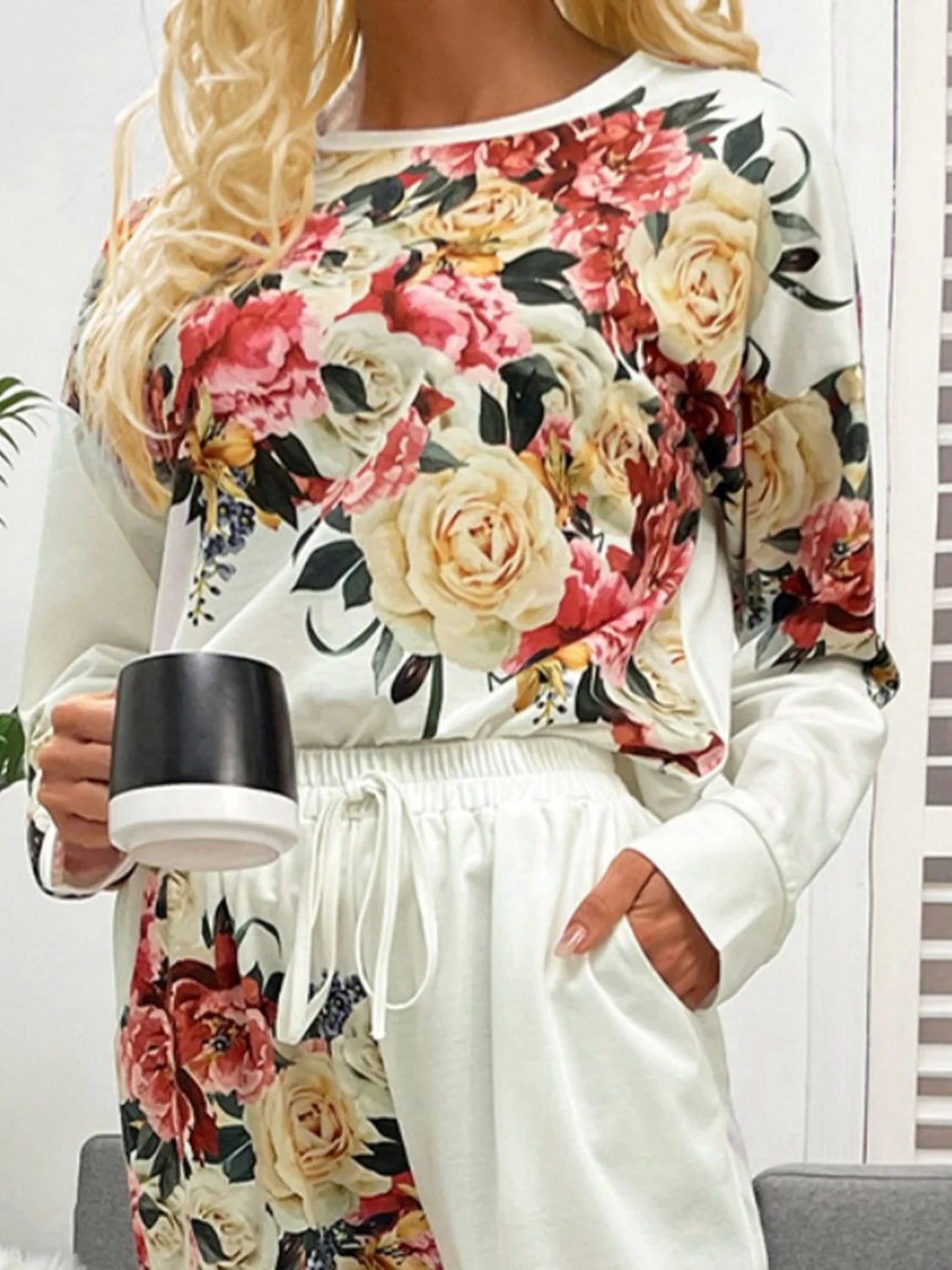 Printed round Neck Top and Pants Lounge Set